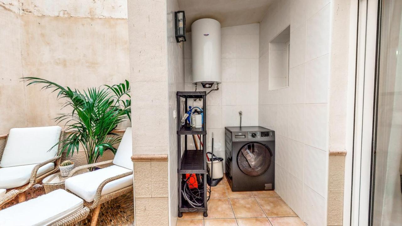 Holisplace- Lovely Apartment In Downtown Alicante Exterior photo